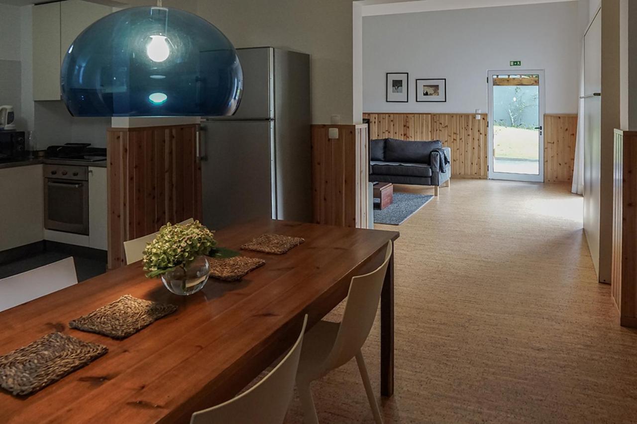 Furnas Lake Forest Living Exterior photo